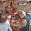 WIZYTA BIBLIOTEKARKI W PUBLICZNYM PRZEDSZKOLU NR 3 W PACZKOWIE